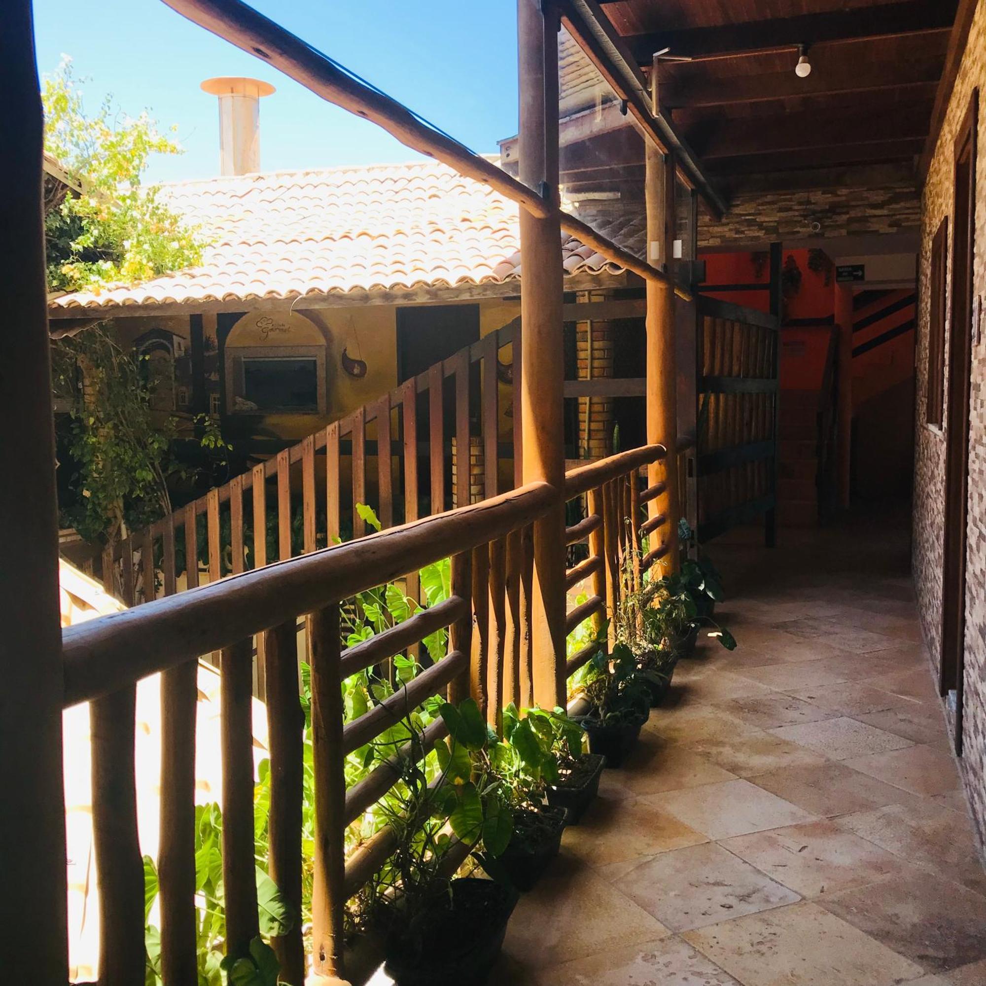Hotel Pousada Latitude Каноа-Кебрада Экстерьер фото